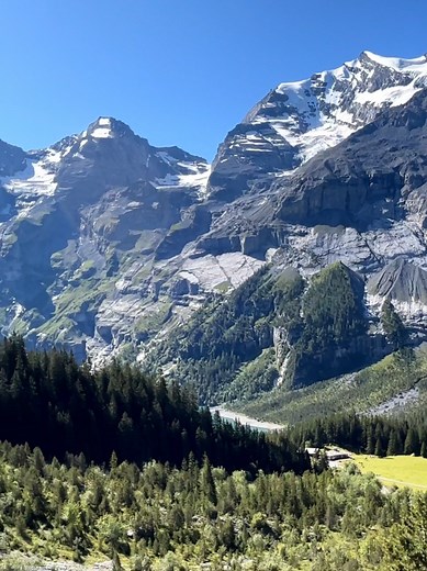 La plus belle randonnée à Kandersteg près de Strasbourg