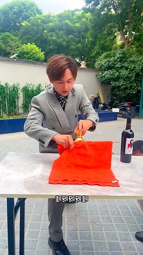 Ten Unknown Facts About #BMW 1. Founding and History: BMW, Bayerische Motoren Werke AG, was founded in 1916 in Munich, Germany, initially producing aircraft engines. The company transitioned to motorcycle production in the 1920s and eventually to automobiles in the 1930s. 2. Iconic Logo: The BMW logo, often referred to as the "roundel," consists of a black ring intersecting with four quadrants of blue and white. It represents the company's origins in aviation, with the blue and white symbolizing