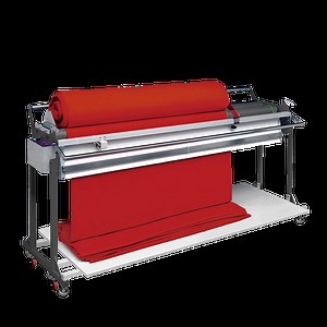 Relax fabric stress-free: our non-steam machine does the job