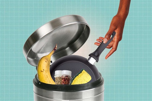 10 Things in Your Kitchen You Should Throw Away Now