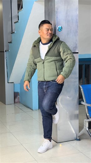 Stylish Zip Up Fleece Jacket for This Winter