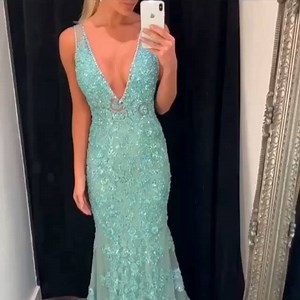 Vestidos de festa loja Claudia Maria | Marmita fit live | Facebook