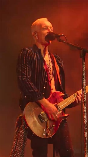 Feel the power of ‘Kick’ live from Bramall Lane and watch the entire ‘Diamond Star Heroes’ performance - out on November 21. Pre-order available now via the link in bio 📀 | Def Leppard