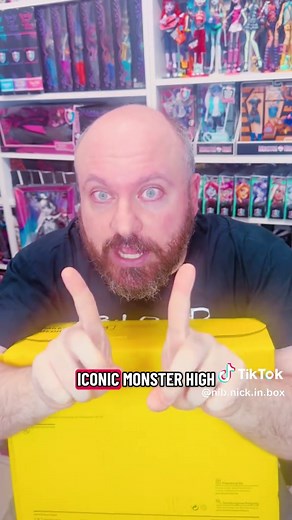 Unboxing Rare Monster High Dolls From Collector Friends