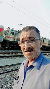 Gadi bula rahi h 🚦🚂🚃 #reels #oldisgold | Shri Bharat Bhushan Sharma