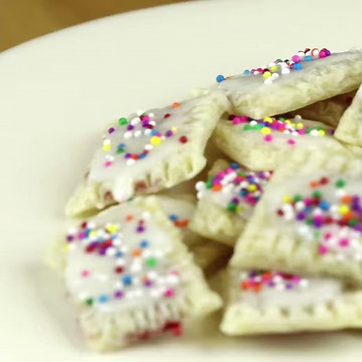 Homemade Mini Pop Tarts | Dessert Recipe by Forkly