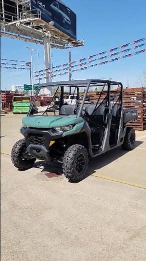 2025 CanAm Defender Max DPS HD7 green