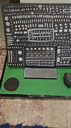 A Giant Computer Model.. #learning #handmade #computer #evolution #technology #3d #knowledge