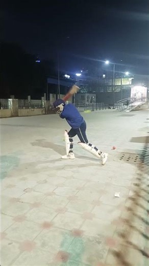 #dipanshu How to Play the Straight Drive shot 🏏16