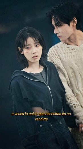 ¿Sabías que IU fue rechazada 20 veces antes de debutar? #IU #kpop #shorts #curiosidades