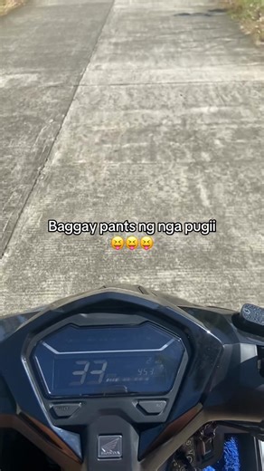 Stylish Baggy Pants Outfit Ideas