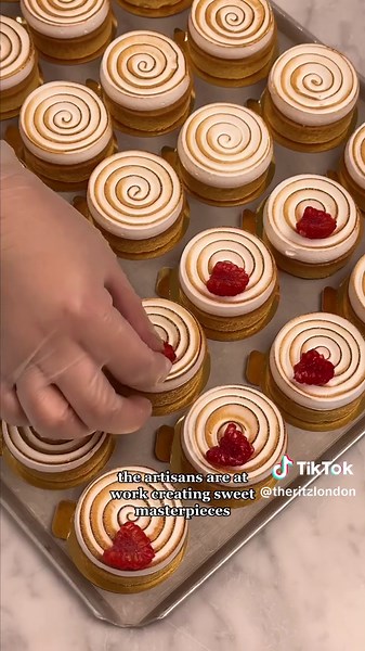 This is afternoon tea at The Ritz London. #afternoontea #luxuryafternoontea #londonhotels #afternoontealondon #luxuryhotels #teatime #TheRitzLondon #TheRitz