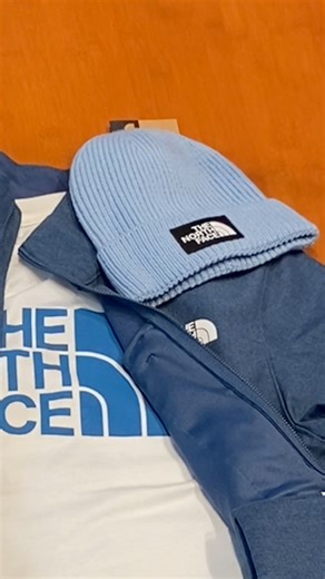 El mundo es tuyo para explorarlo, con las Jackets Apex Bionic 3, cuentan con una capa suave, que repelan el agua, son resistentes al viento y son elásticas. 🧥🤩🔥🌀 Compra en: 💻Tienda Online: https://thenorthface.sv/collections/regreso-a-clases-tnf 📍Tiendas físicas: https://thenorthface.sv/pages/nuestras-tiendas 📲WhatsApp: Wa.me/50372752074. | The North Face