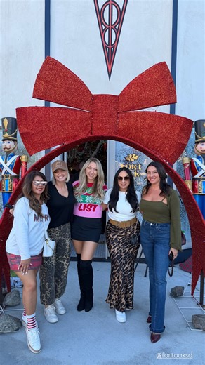 Tania Marks on Instagram: "Best kept secret in San Diego only open 6 days a year for lunch 🤭 If you haven not heard about @fortoaksd exclusive holiday lunch, run don't walk. And catch the last few rezzies of the year for their exclusive lunch menu only open two long weekends of year for the holidays. If you're anything like us, everything on the raw bar and the shared plates was a must try! 🚨 Did you know this existed?!"