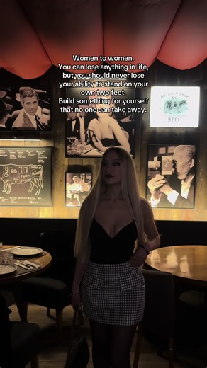 Βίντεο χρήστη Cathleen (@cathleen_bae) με μουσική i love vlada - harvey