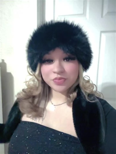 diamond (@diamondjo9)’s videos with Candy Kisses - Amanda Perez