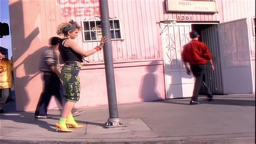 4K Madonna - Borderline