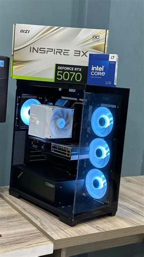 #gamingsetif CONFIG : CPU INTEL I7 14700K AIR COOLING DEEPCOOL AK620 DIGITAL WHITE CM INTEL MSI B760 GAMING PLUS WIFI DDR5 RAM DDR5 HIKSEMI HIKER 32GB 5600 MHZ SSD M2 NVMe KINGSTON NV3 1TB GEN4 6.0GB par Sec GPU RTX 5070 12GB OC MSI INSPIRE X3 PSU ACER AC1000 80 GOLD FULL MODULAR PCIE-5 BLACK CASE GIGABYTE C500 PANORAMIC STEALTH 4FANS ARGB BLACK MONITEUR MATOS MSG340 ORBIT ULTRA WIDE 165HZ CURVED 34 POUCE QHD 2K اذا حاب تطلب اي شيء متوفر عندنا اتصل بنا نحن في الخدمة و التوصيل لباب الدار و الدفع 