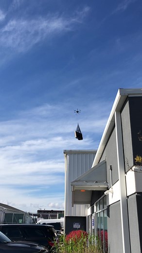 @SWEARNET Special delivery 📦 Who can tell us what’s being smuggled in & by who!!??#trailerparkboys #behindthescenes #swearnet #ifyouknowyouknow