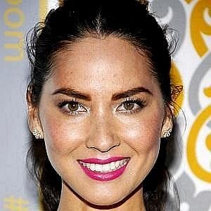 Olivia Munn – Age, Bio, Personal Life, Family & Stats | CelebsAges