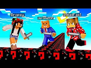 5 Player FNAF Lucky Block Walls In Minecraft