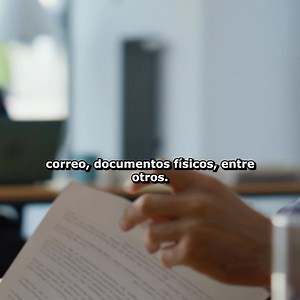 3.2K views · 39 reactions | ¿SECOP I o SECOP II? ¿No sabes cuál usar? Te lo explicamos en menos de un minuto. SECOP I: solo ves la info. SECOP II: haces todo en línea. La clave: revisa en cuál está publicado el proceso. Hazlo fácil. Hazlo bien. Síguenos para más tips sobre contratación pública en el #ABCDelSECOP | Colombia Compra Eficiente | Facebook