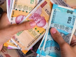 ஃபிக்சட் டெபாசிட் திட்டத்தில் அதிக லாபம்.. அள்ளிக் கொடுக்கும் வங்கிகள்!