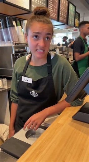 She said the large is “Grandy” 😭 | Starbucks argument