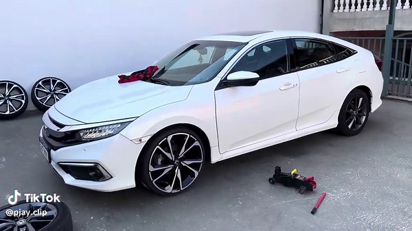 Exploring the Honda Civic G10 Features and Specs