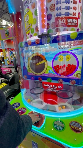 Candy Fall Ticket Redemption Machine Contact us for more details. www.youtube.com/@yanqigames-cl #ticketredemptionmachine #coinoperatedgamemachine #FEC | Stephen Gao