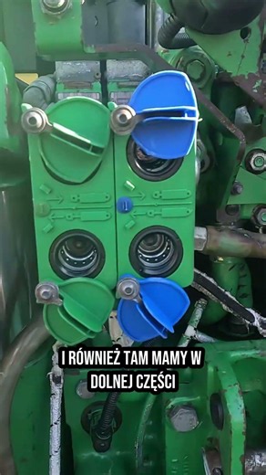 Plecak w John Deere - Co należy regularnie smarować? 🧑‍🔧
