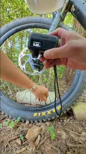 トレックの新型電動ポンプはMTBにも使える