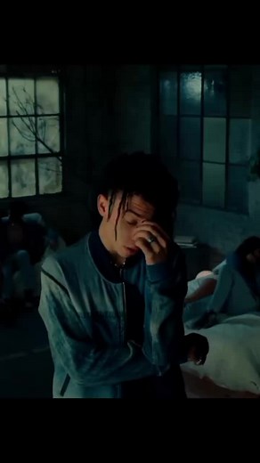 mood🌚#ianndior #mood24kgoldn #lyrics #music #fyp #foryoupage #vibes #foryou #trending