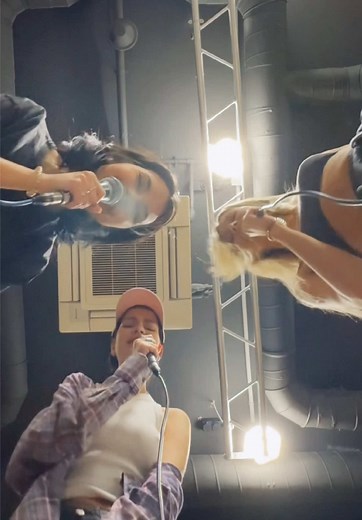 Завтра выходит новая серия нашего сериала «SEREBRO: больше, чем три ∞» 🤫 В 4 части мы расскажем о нашей первой встрече, честных эмоциях и впечатлениях, которые стали началом чего-то большего. Как всё начиналось? Что мы чувствовали? И как из трёх разных девушек мы стали одной командой? Не пропустите – будет искренне, трогательно и немного ностальгически. Смотрите завтра!