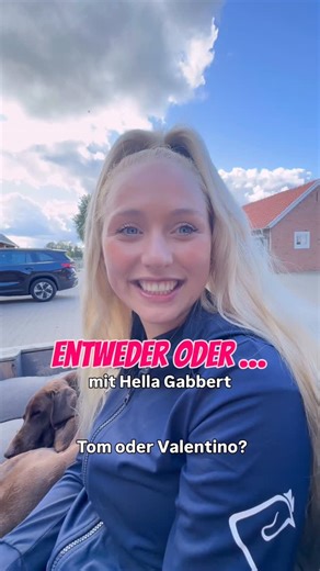 KiKA LIVE - die mit den digitalen Autogrammen 🤝 on Instagram: "Die letzten beiden Fragen waren gemein 👀😂 Danke für eure Entweder/Oder-Fragen an @hella_gabbert ✨ Sarah war bei ihr auf dem Pferdehof🐴 und hat ihre Tiere kennengelernt 🐶🐱 Die ganze Folge gibt’s am 08.10. um 20:00 Uhr bei KiKA 📺 – danach jederzeit online über den Link in unserer Bio 🔗 #hellagabbert #entwederoder #pferdehof #kikatv #jugendcontent #pferdeliebe #influencerli