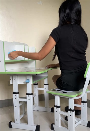 Assemble a Stylish Study Table for Kids