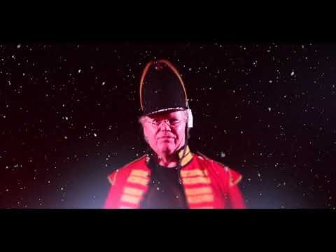 Sittin in the Lavatory (Parody of Jona Lewie’s Stop the Cavalry)