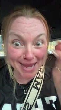 She’s a Runner She’s a Track Star 😂💨 | Wedding Greenscreen