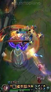 Only he can type! #leagueoflegends #quartoplano #foryou #sett