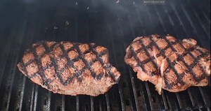 How to Cook Steaks On a Pellet Grill: The Ultimate Guide | Mad Backyard