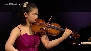16-year-old Hina Maeda from Japan has this week been announced as 1 of 6 Semi-Finalists at the 2019 Carl Nielsen International Competition Violin Competition - in Odense, Denmark | Complete competition streaming available at: https://nielsen2019.medici.tv https://theviolinchannel.com/semi-finalists-2019-carl-nielsen-international-violin-competition-odense-denmark/ Hina Maeda | Kreisler | Recitativo & Scherzo | 2019 Carl Nielsen International Violin Competition | The Violin Channel
