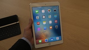 Hands On With the 9.7-Inch iPad Pro