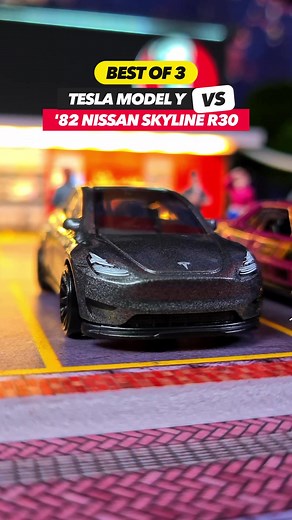 Tesla Model Y vs Nissan Skyline R30 Diecast Race