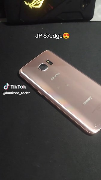 no custom rom No problem My mp3 Player😍