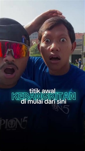 kecintaan bobotoh bukan hanya saat PERSIB menang,tpi Saat PERSIB jatuhpun cinta kami tak akan berubah,karna PERSIB bukan sekedar bola,tpi ini soal hati #persib #bobotoh