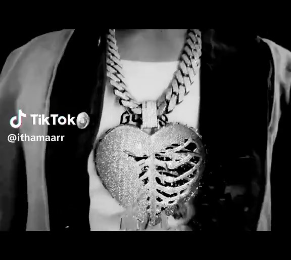 Luces de Colores de Omar Courtz: Ousi Panamá