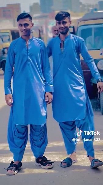 Heartwarming Emoji Reactions and Music Vibes