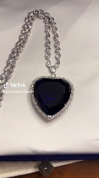 Heart of the Ocean Necklace Collection - Titanic Movie Props