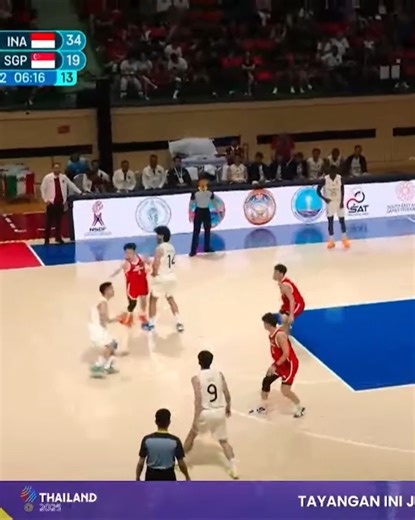 Andakara Prastawa for three🔥