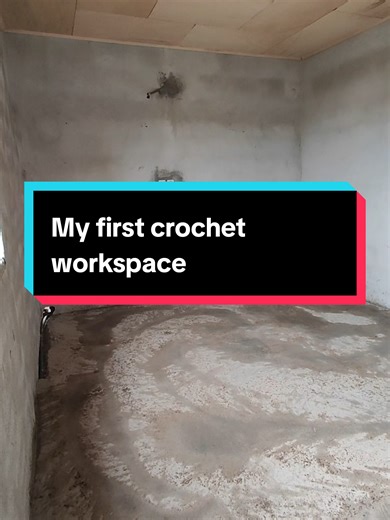 Let's set up my first out of a thousand workshops 🥰🥰🥰 #thankyoujesus #crochetworkshop #crochetlove #workspace #evidence